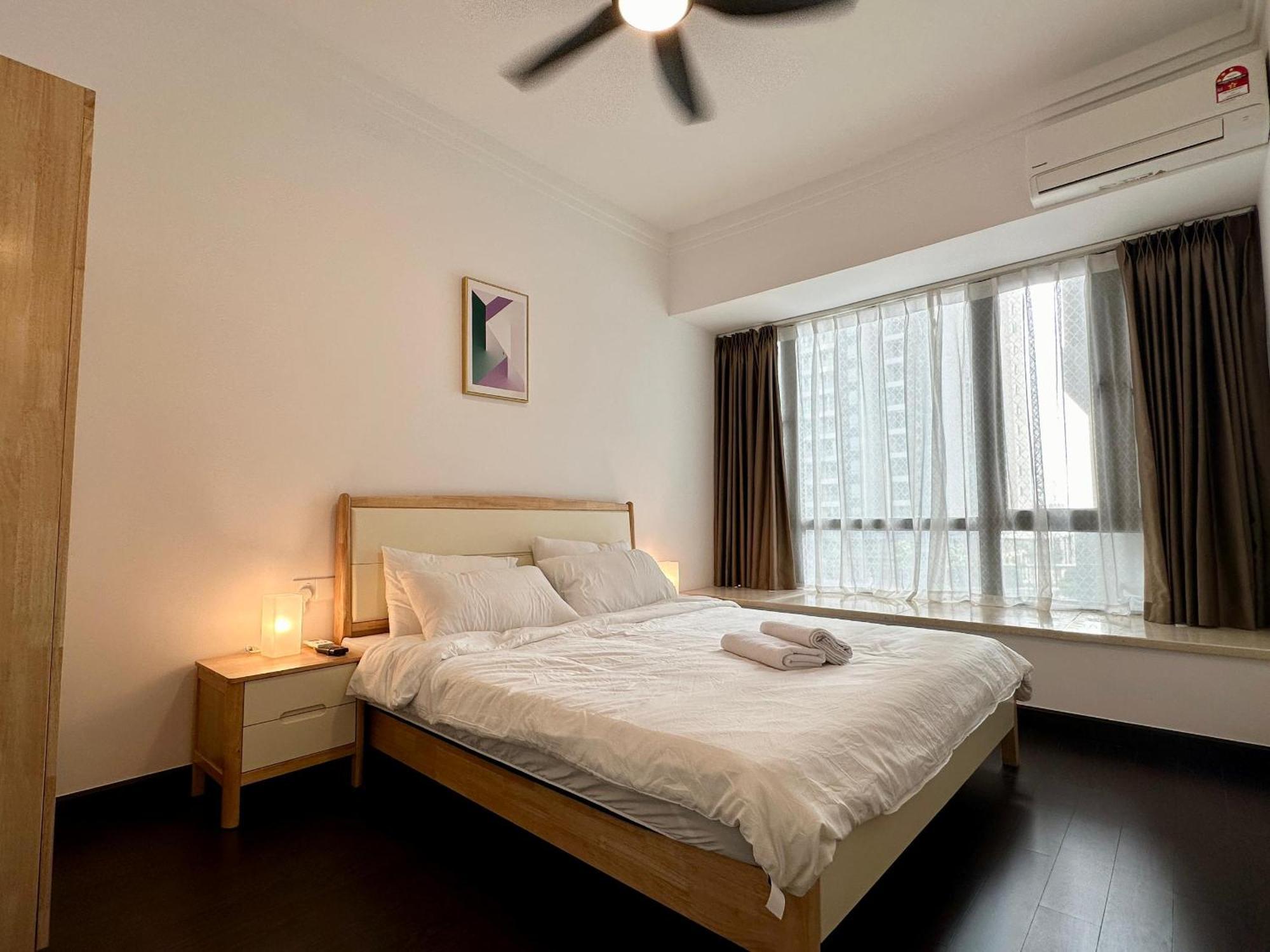 Apartemen Seaview Cozy R&f Princess Cove By Yijia *